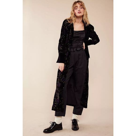 NWT Free People Women’s Floral Velvet Jones Duster Size  Small - Boho Whimsygoth - Picture 1 of 12